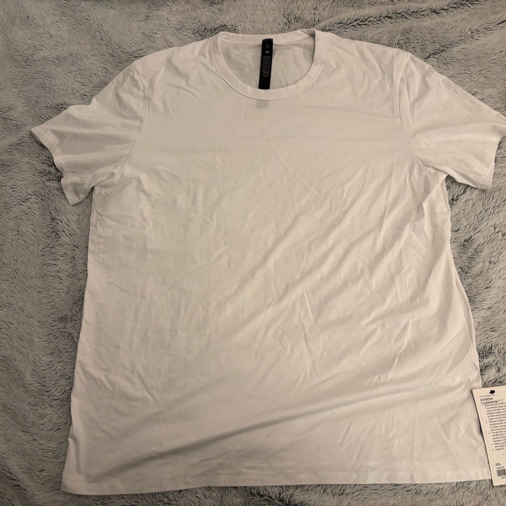 New W/Tags Lululemon Fundamental T-Shirt